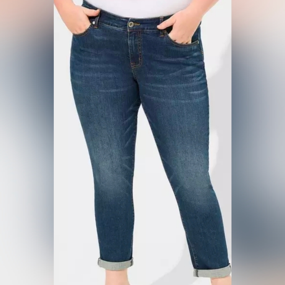 Torrid Dark Wash Boyfriend Denim Jeans Sz 10 R